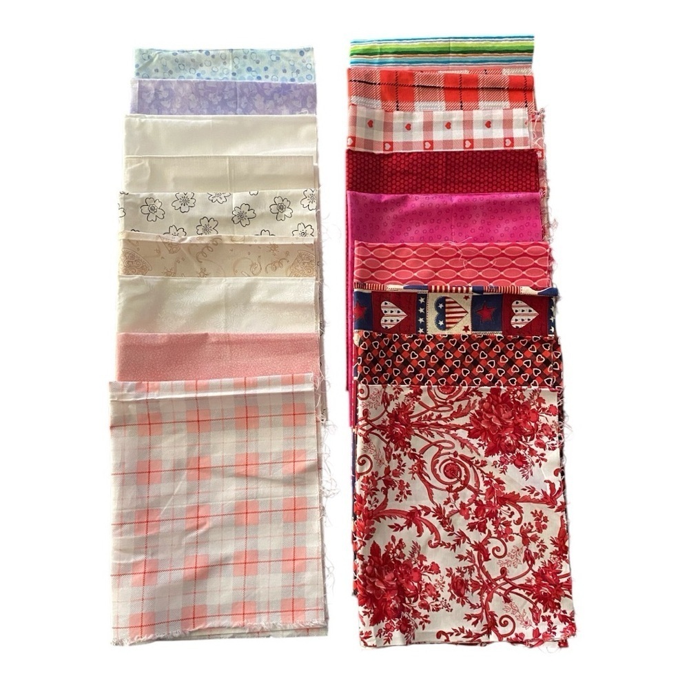 NEW-FABRIC/MATERIAL-FAT QUARTERS-18 PIECES
18 fat quarters